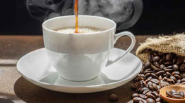 Beber café faz bem à saúde; indicam estudos