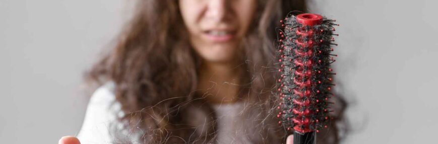 Queda de cabelo na mulher: conselho prático